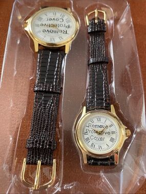 MENS /LADIES WRIST WATCH, QUARTZ STAINLESS STEEL BACK, BASE  BEZEL LEATHER BAND